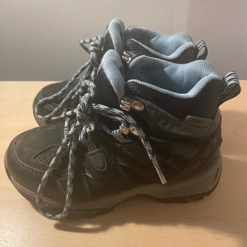 LLBean Kids Winter Boots - Picture 2 of 5